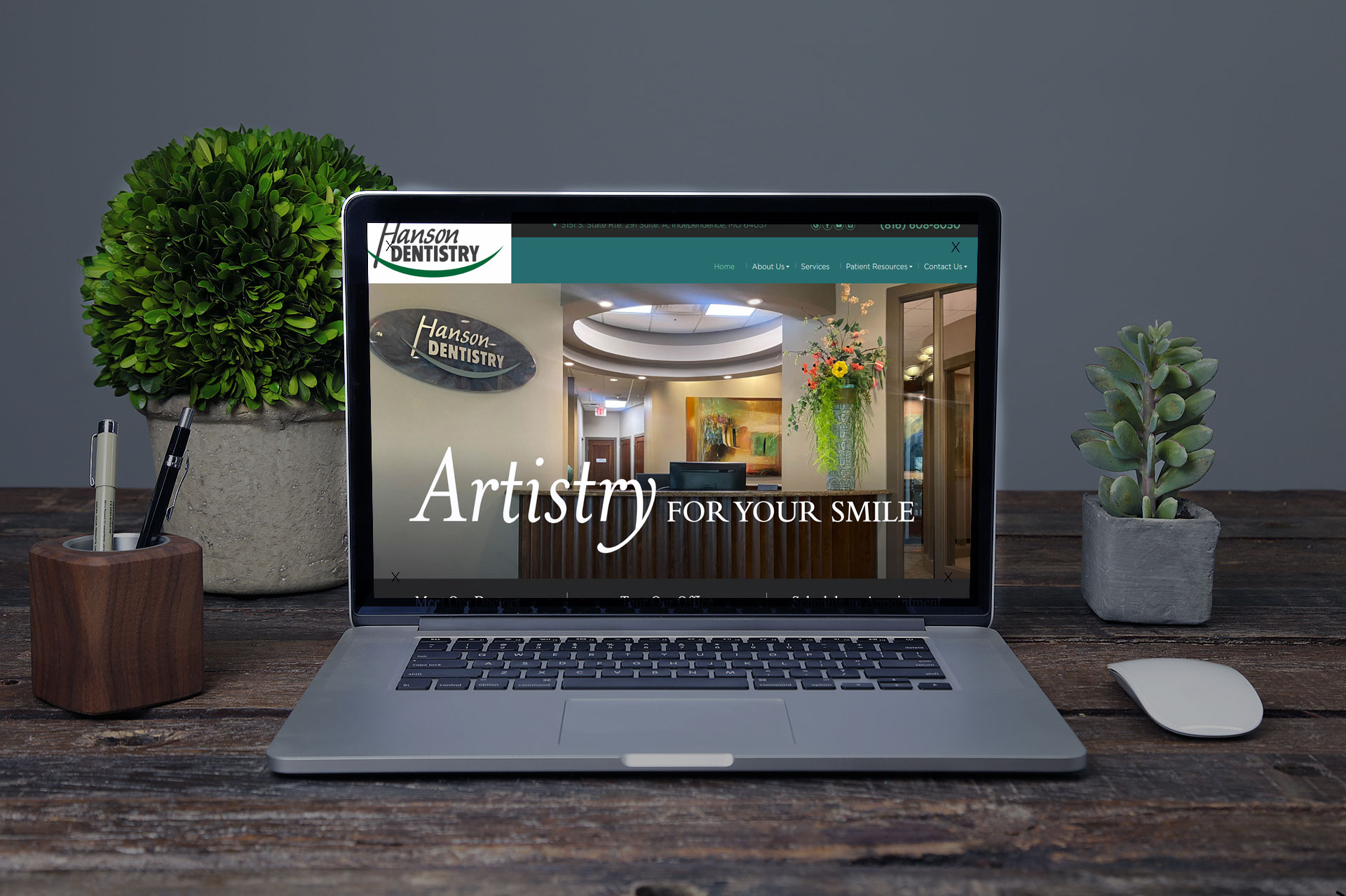 Hanson Dentistry on a Laptop